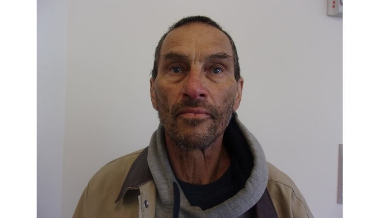 El hombre de 65 años, Casey Louis White, fue reportado como desaparecido a la Oficina del...